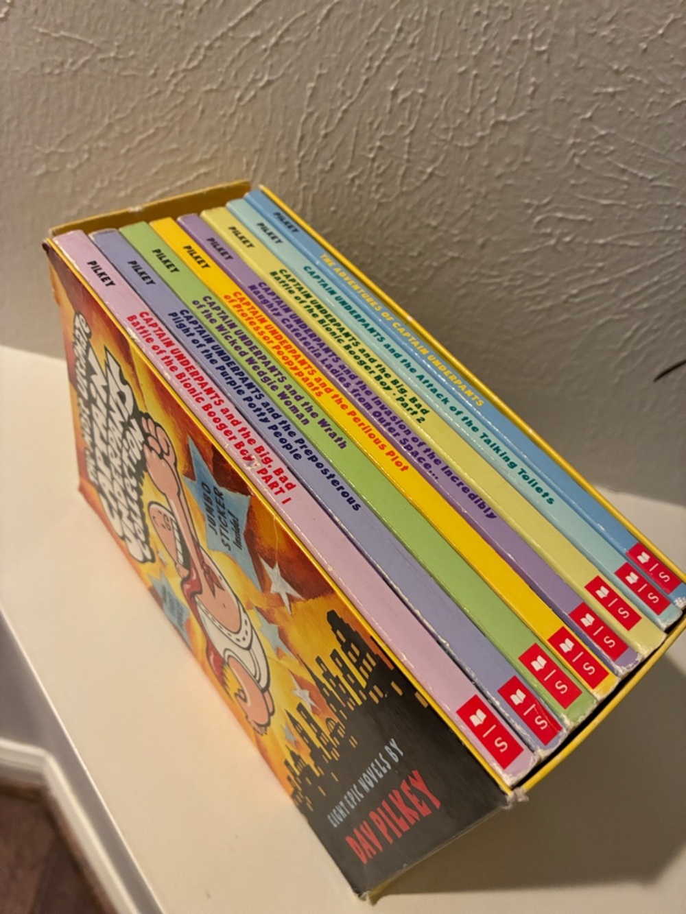 Captain Underpants Collection by Dav Pilkey - lot of 8 books